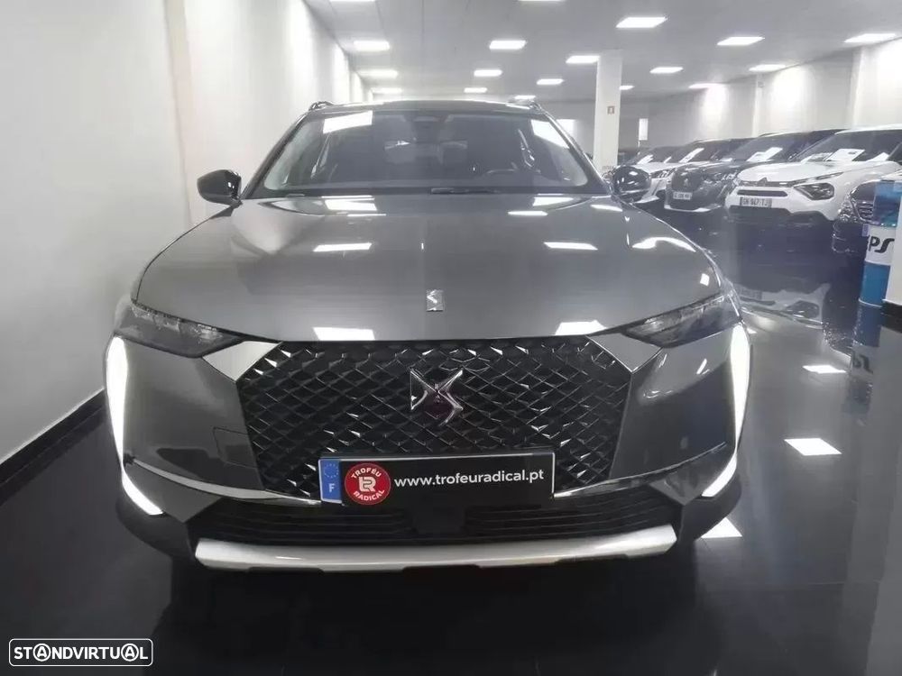 DS DS4 - 9