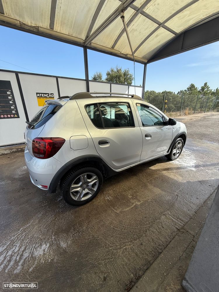 Dacia Sandero 0.9 TCe Stepway Bi-Fuel - 5