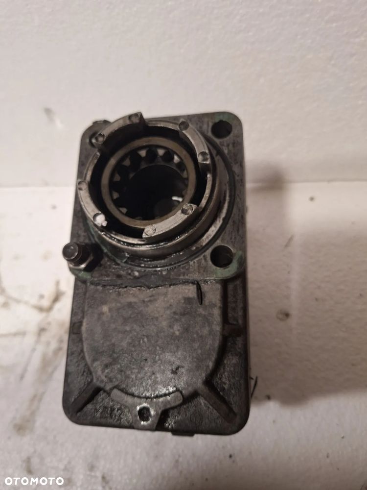 Przystawka odbioru mocy ZF 08506965 5010545347 MAN DAF RENAULT - 3