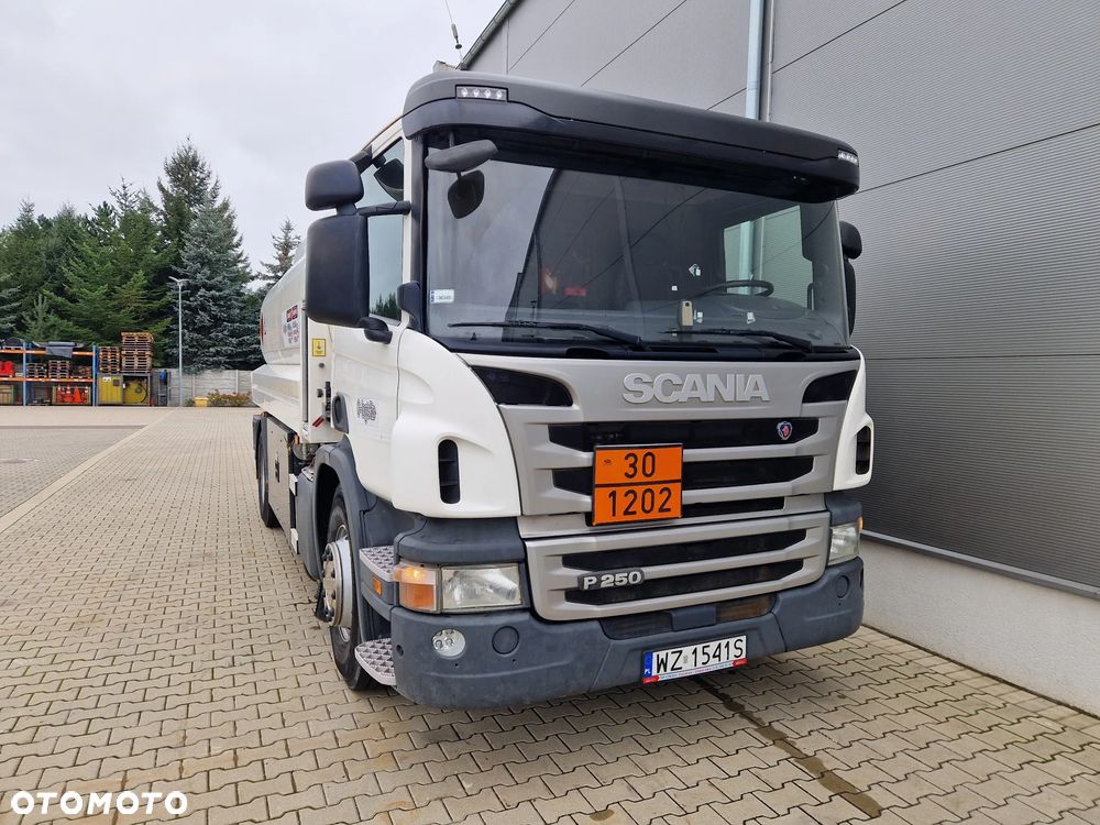 Scania P 250 - 2