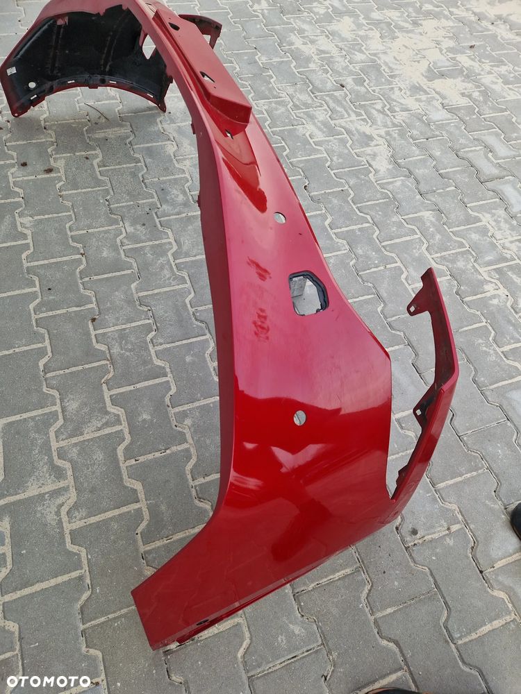 Zderzak Toyota Prius V 2023 - - 4