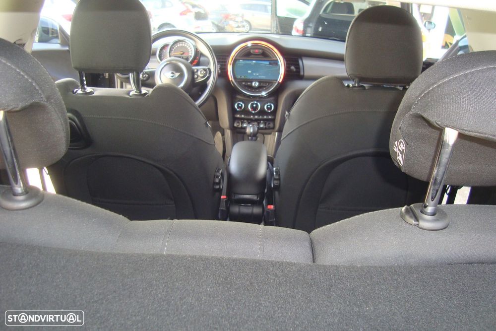 MINI 3 Portas - 35