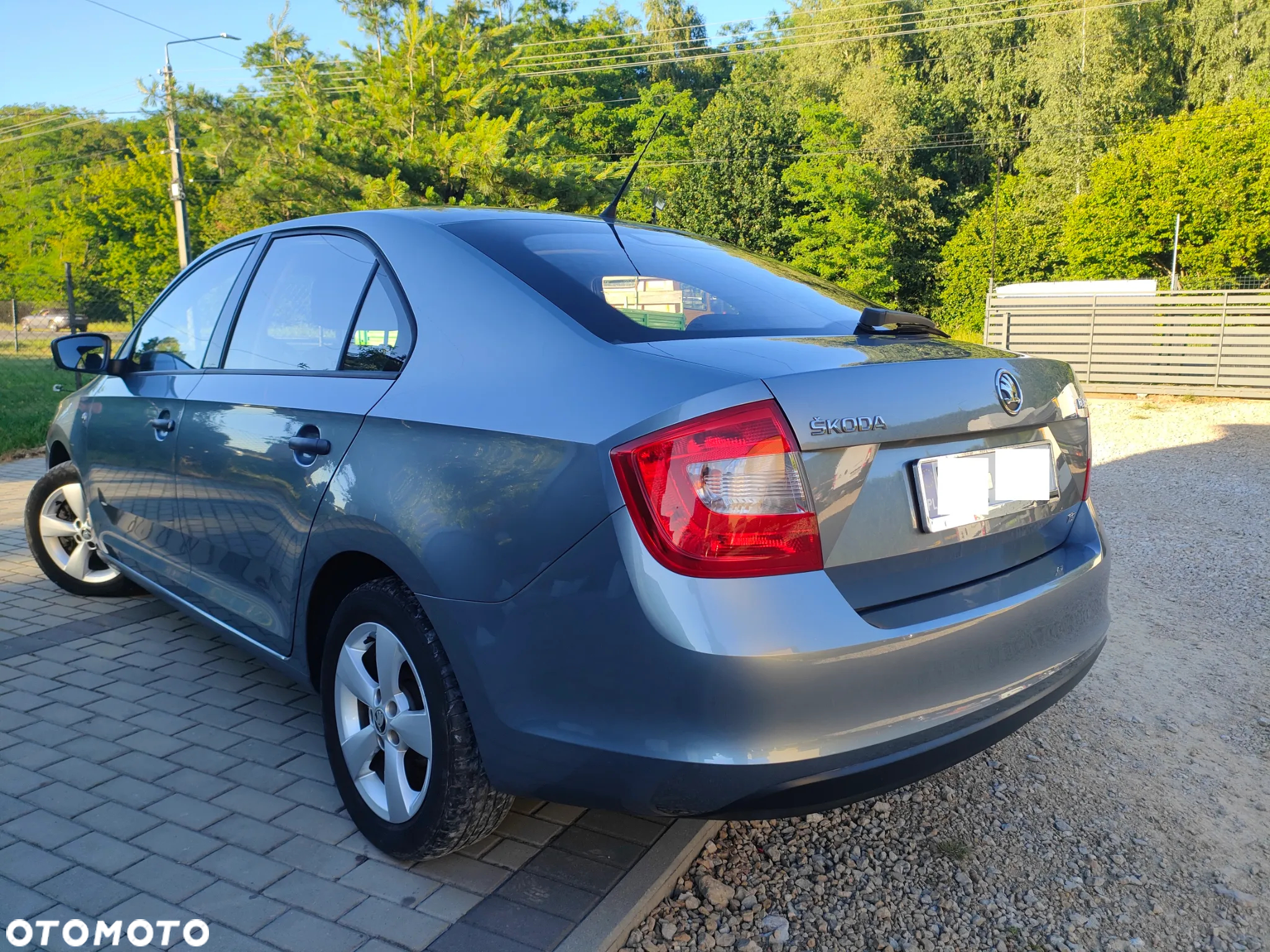 Skoda RAPID 1.2 TSI Active - 3