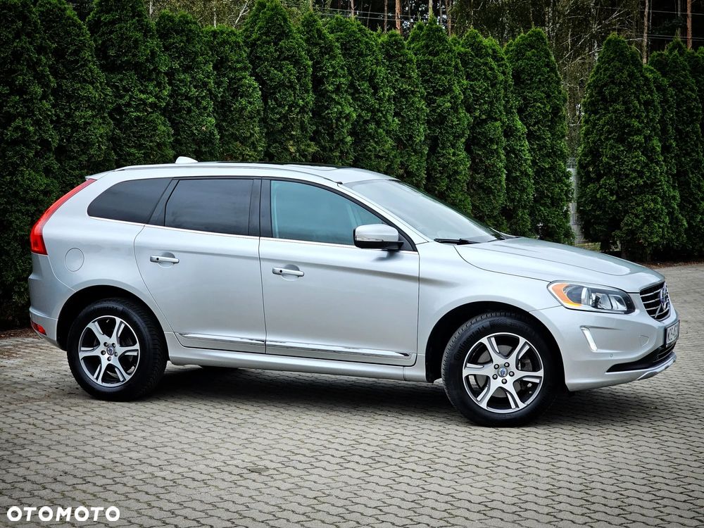 Volvo XC 60 T6 AWD Momentum - 3