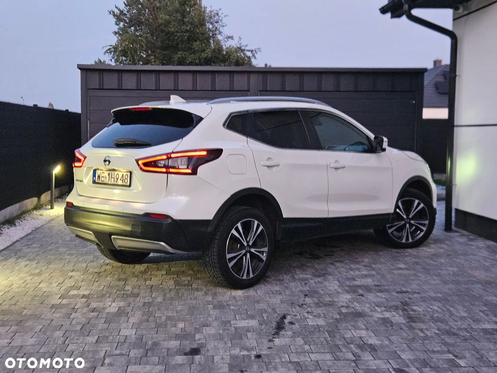 Nissan Qashqai - 10