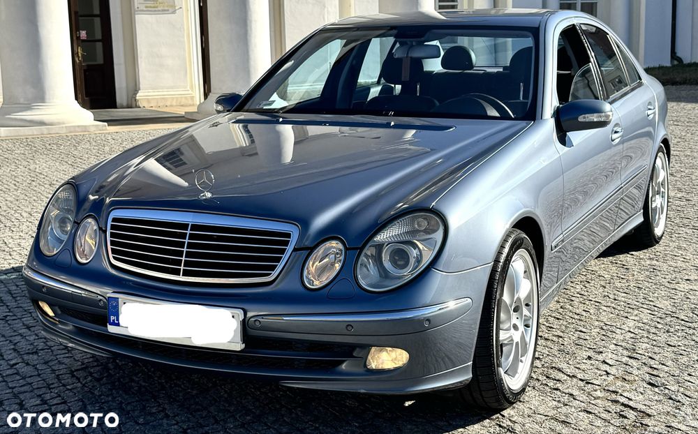 Mercedes-Benz Klasa E - 9