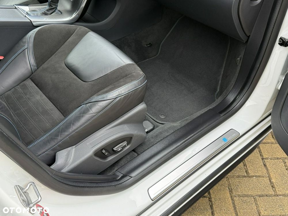 Volvo V60 T6 AWD Polestar - 9