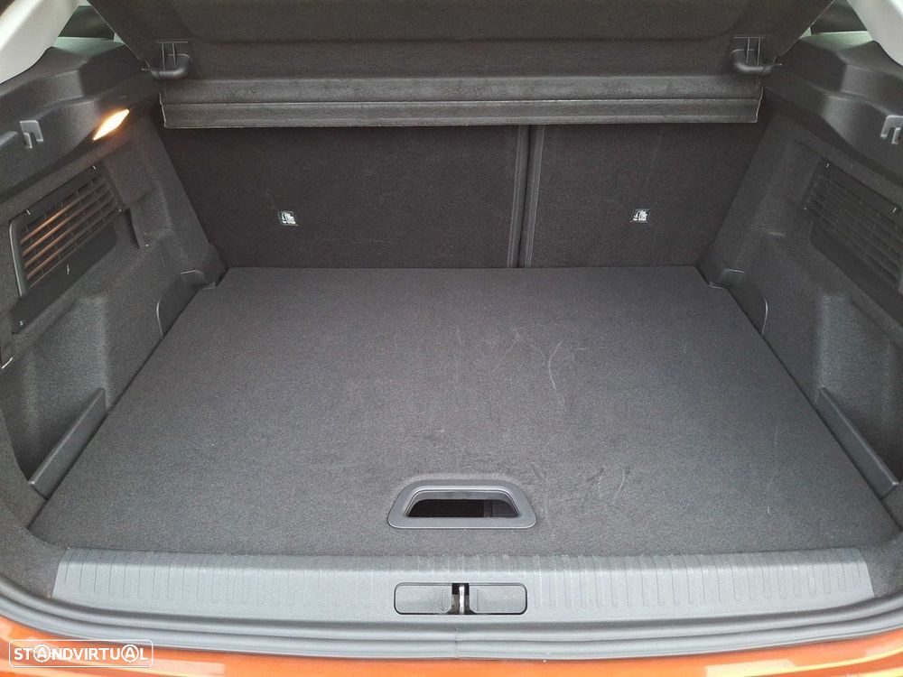 Citroën e-C4 50 kWh Feel - 10