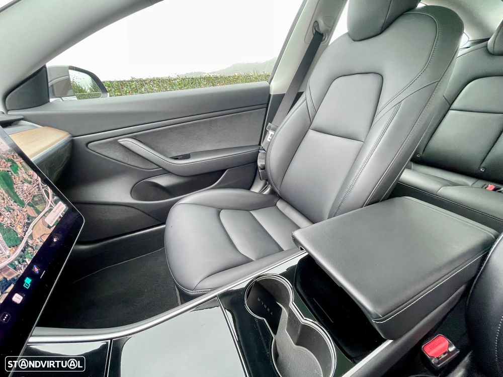 Tesla Model 3 Long Range AWD Dual Motor Performance - 7