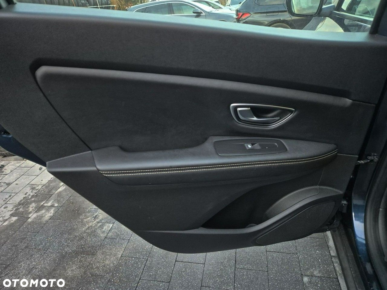 Renault Grand Scenic - 15