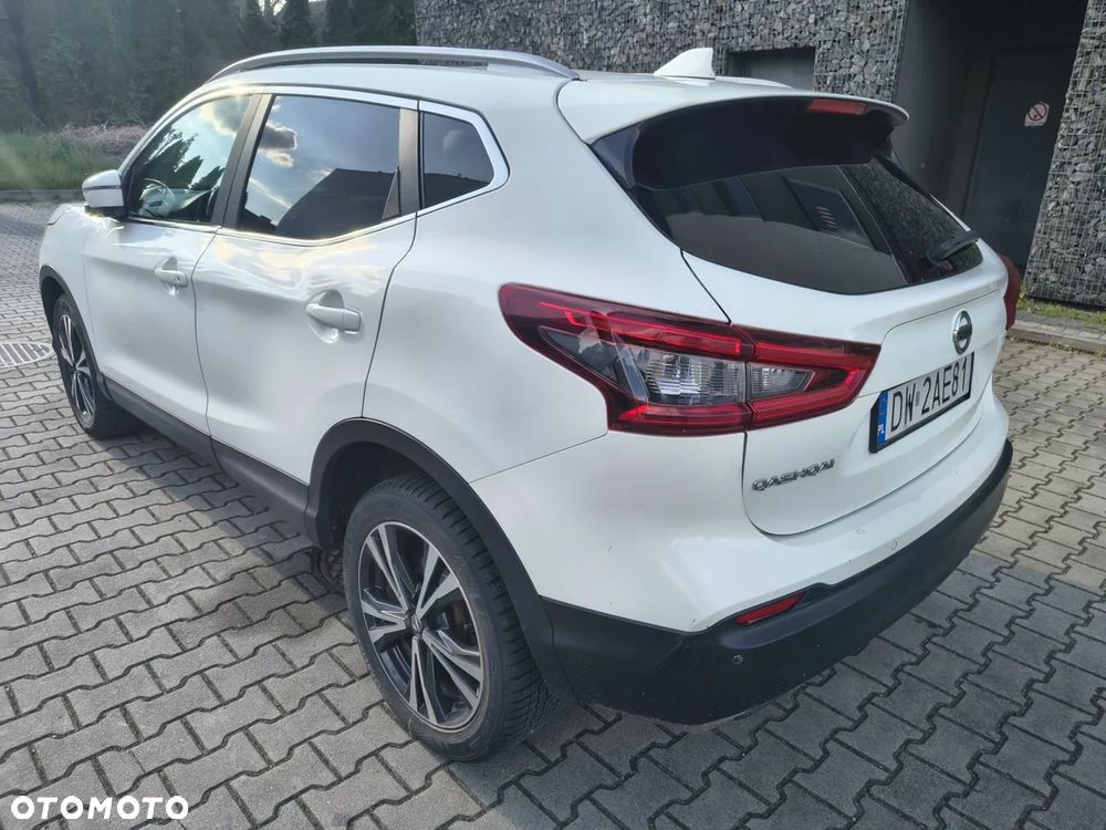 Nissan Qashqai 1.2 DIG-T N-Connecta - 2