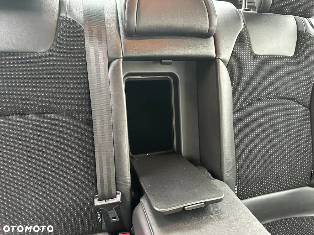 Citroën C5 HDi 140 FAP Exclusive - 23