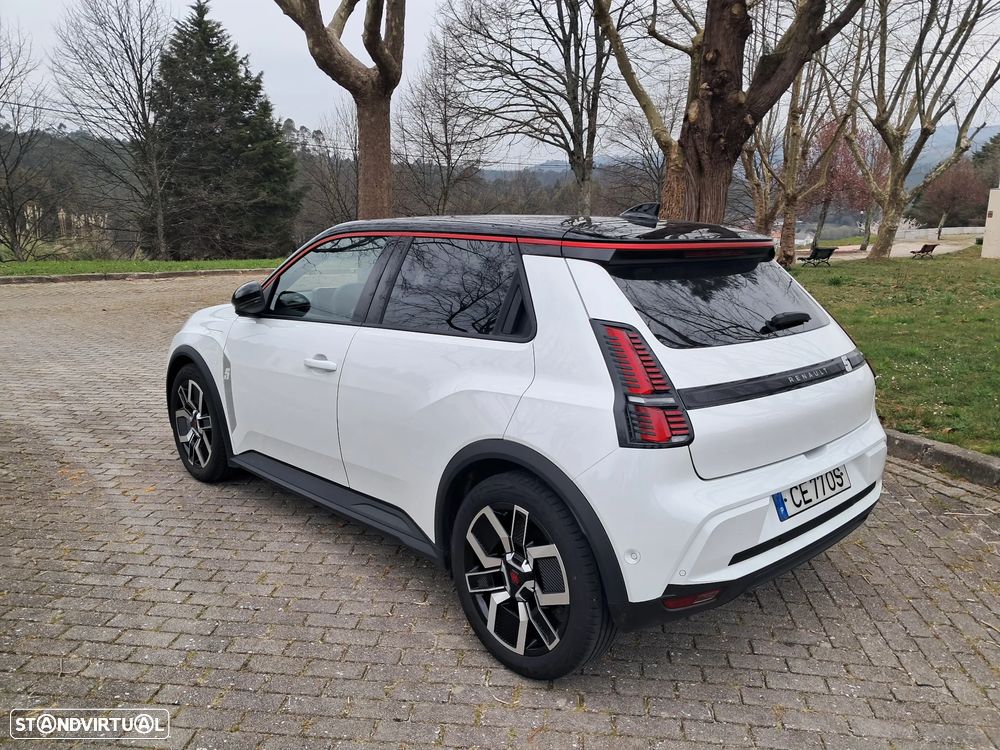 Renault 5 E-Tech Evolution 150 Comfort Range - 8