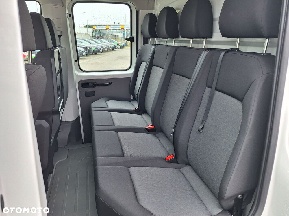 Volkswagen Crafter - 22