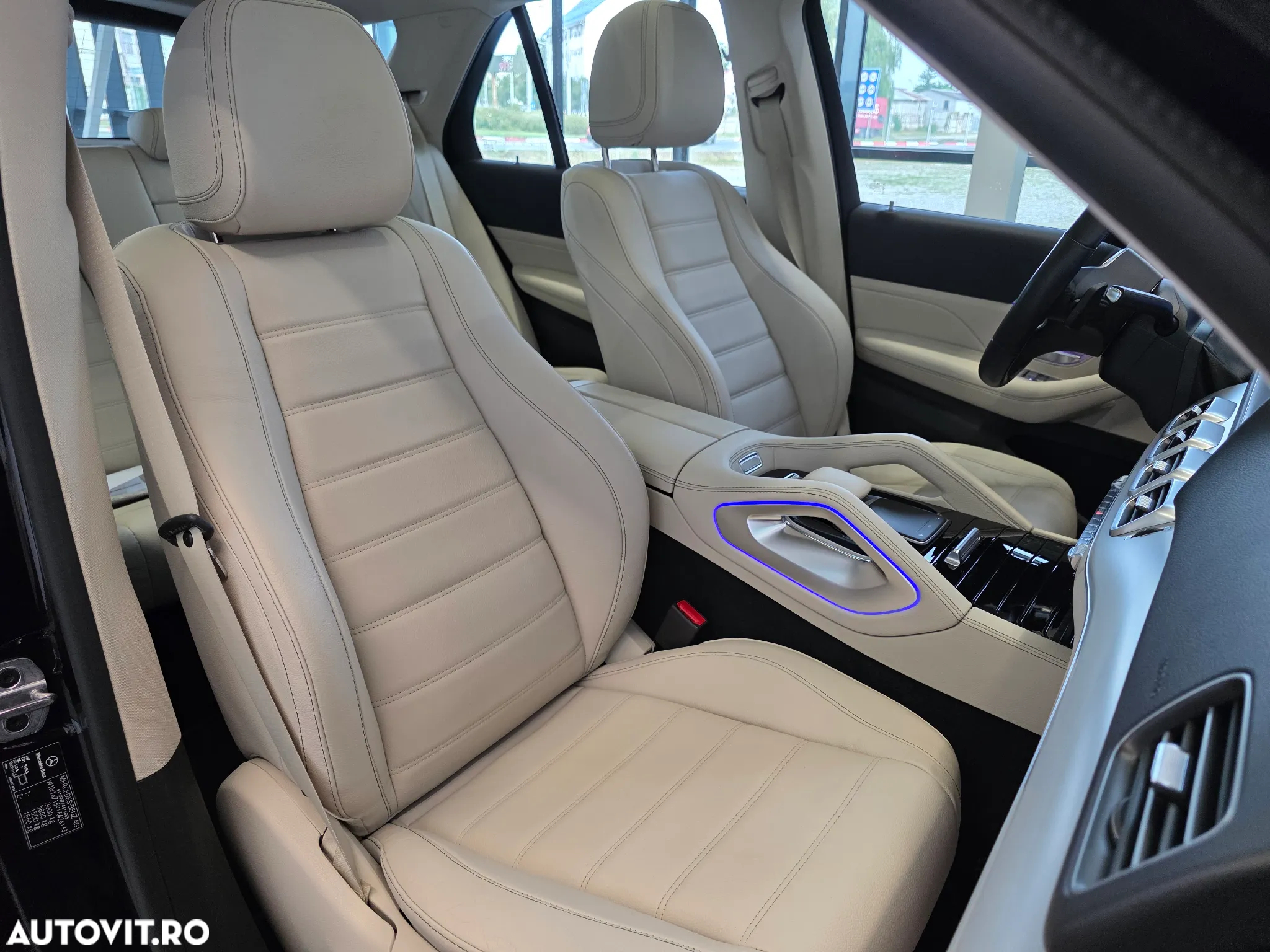 Mercedes-Benz GLE 450 4Matic 9G-TRONIC AMG Line - 12