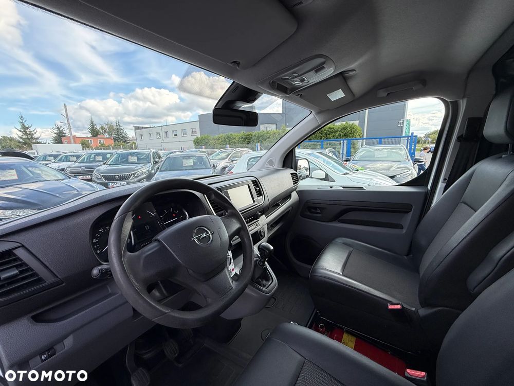 Opel Vivaro Extra Long - 7