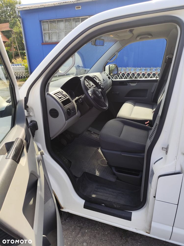 Volkswagen Transporter - 12