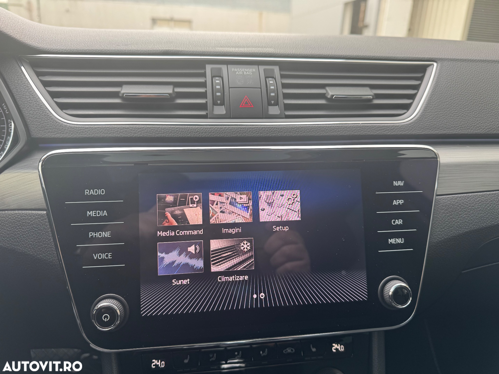 Skoda Superb Combi 2.0 TDI DSG Premium Edition - 21