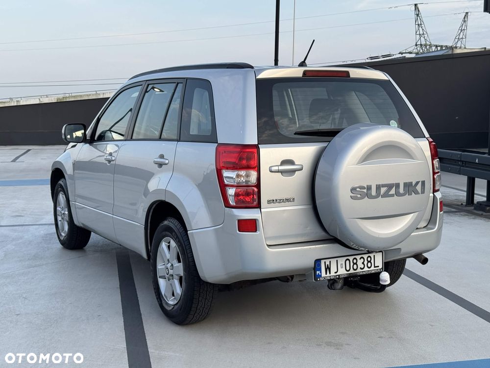 Suzuki Grand Vitara 2.0 Comfort - 7