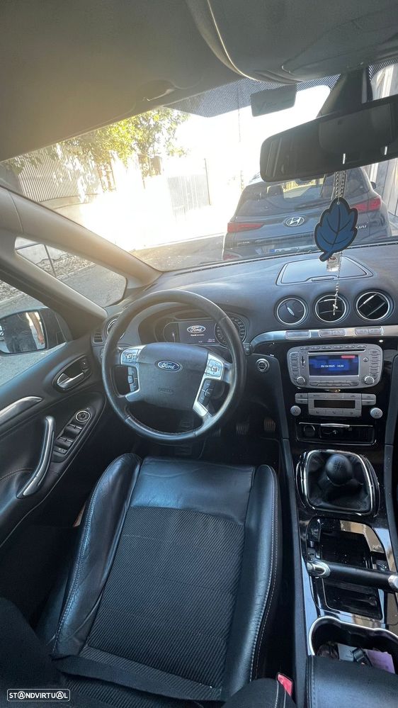 Ford S-Max 2.2 TDCi Edition 7L - 15