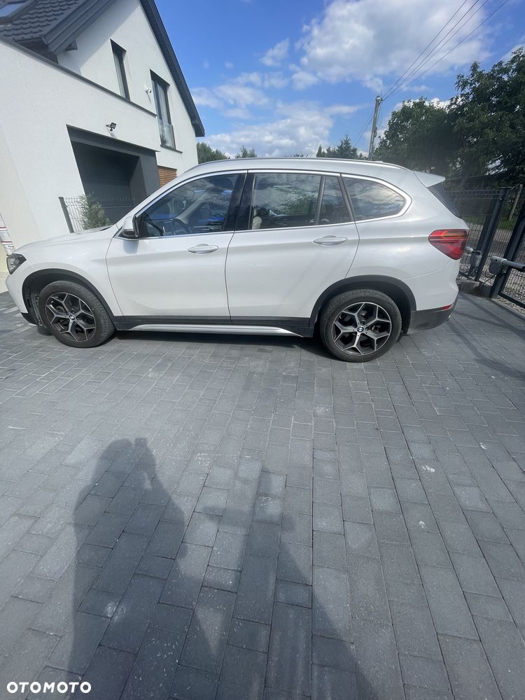 BMW X1 xDrive20d - 4