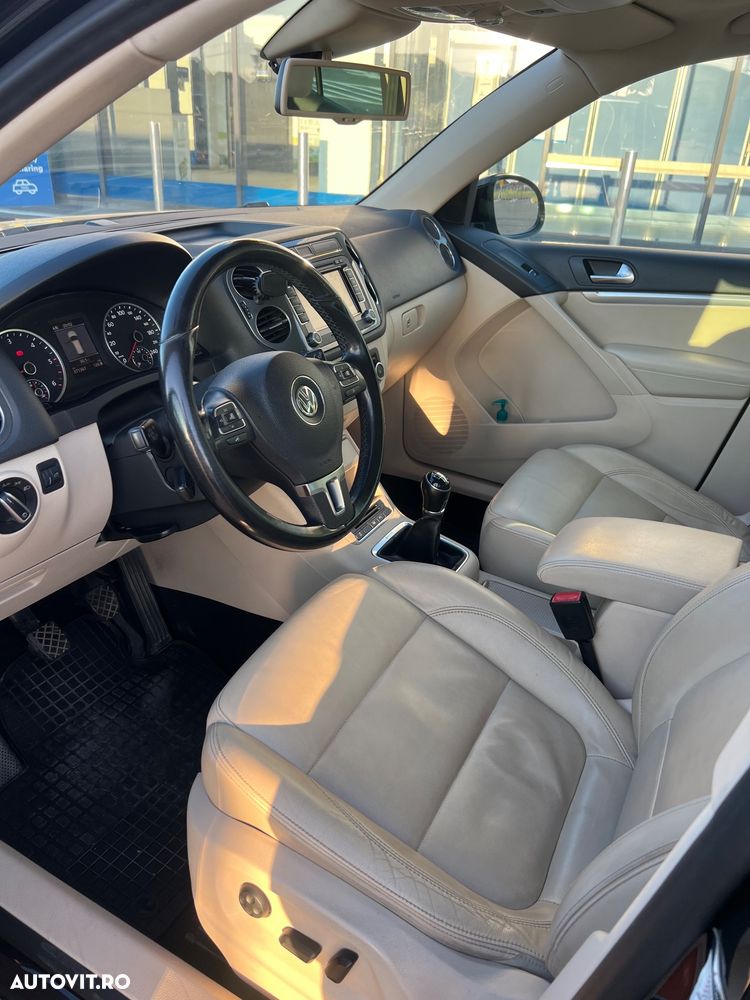 Volkswagen Tiguan 2.0 TDI DPF 4Motion Team - 8