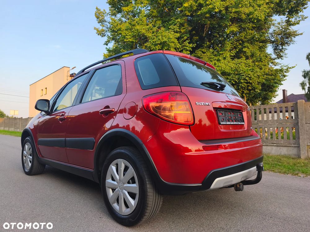 Suzuki SX4 1.6 VVT 4x4 Club - 15