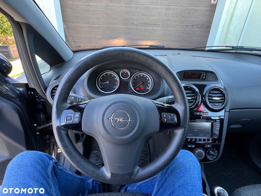 Opel Corsa - 16