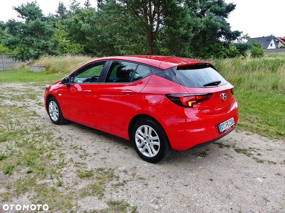 Opel Astra 1.2 T Edition S&S - 12