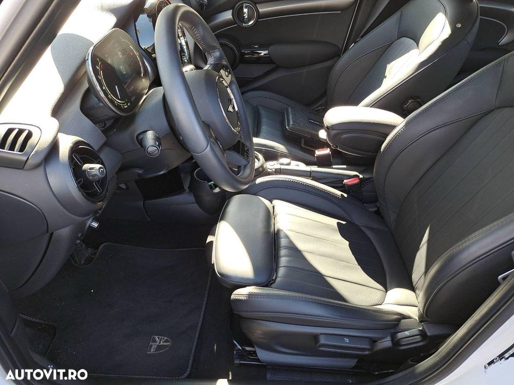 Mini Cooper C - 32