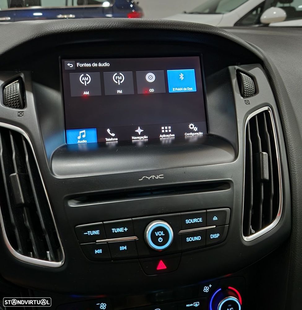 Ford Focus SW 1.5 TDCi Titanium - 18