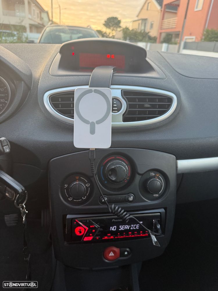 Renault Clio 1.2 16V GT - 29