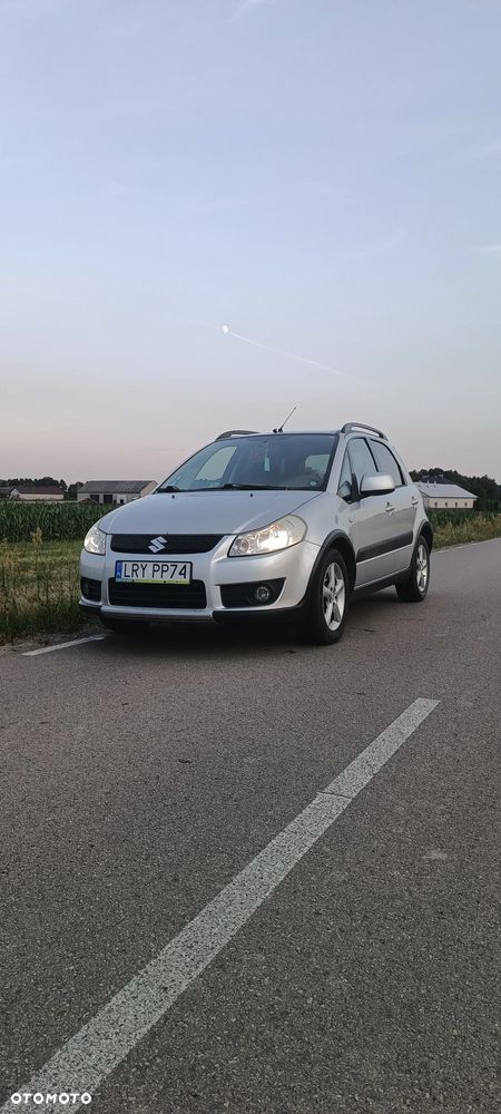 Suzuki SX4 1.6 VVT 4x2 Comfort - 1