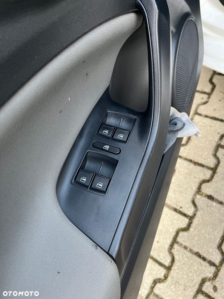 Seat Ibiza 1.4 16V Style - 21