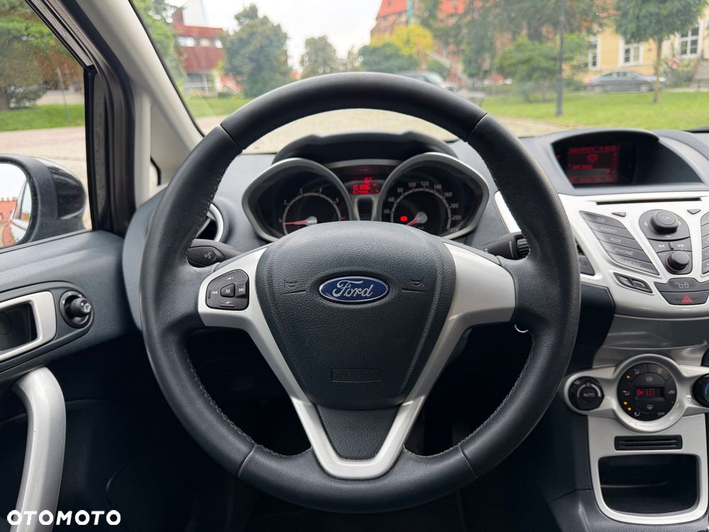 Ford Fiesta 1.25 Titanium X - 12