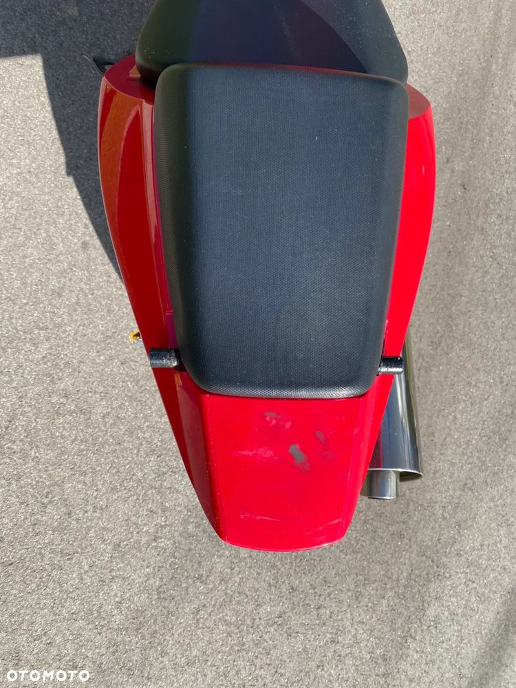 Suzuki SV - 11