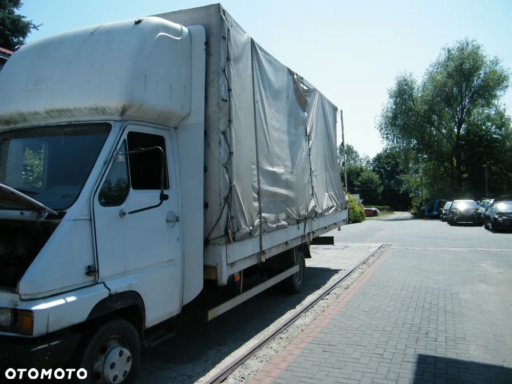 Renault Messenger (B120-35) [88KW/120KM] 2.8 D. Całe na części - 2