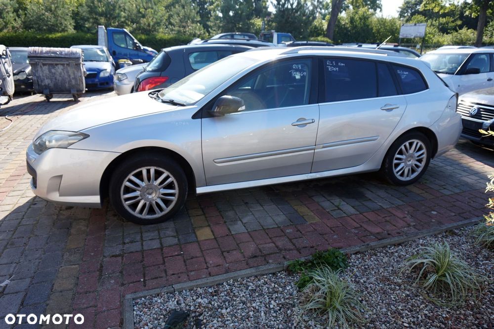 RENAULT LAGUNA III PH1 KOMBI 2009 TED69 2.0 DCI M9R808 150KM PK4004 SREBRNY na części - 2