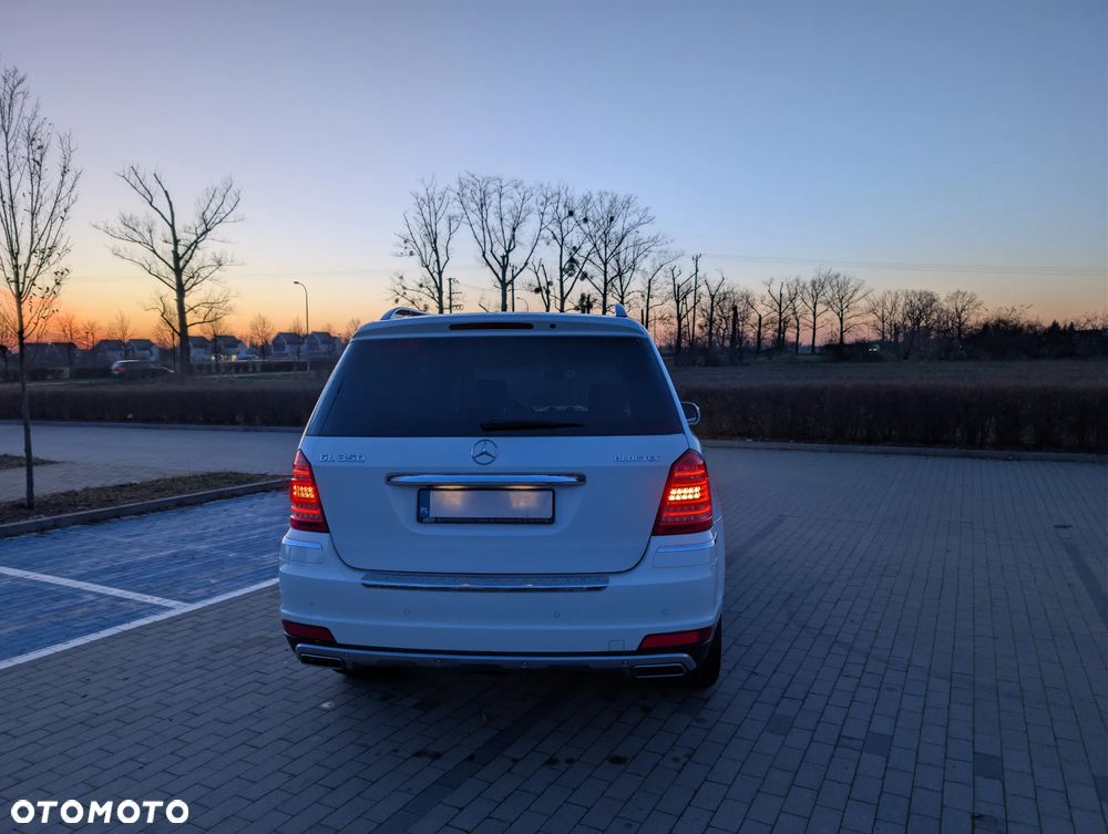 Mercedes-Benz GL 350 BlueTEC 4Matic 7G-TRONIC - 3