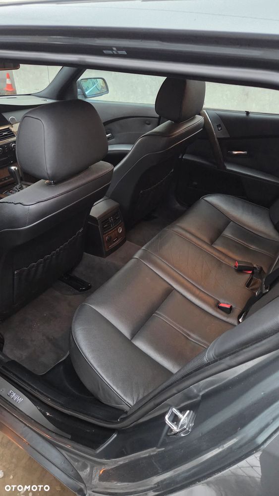 BMW Seria 5 - 28