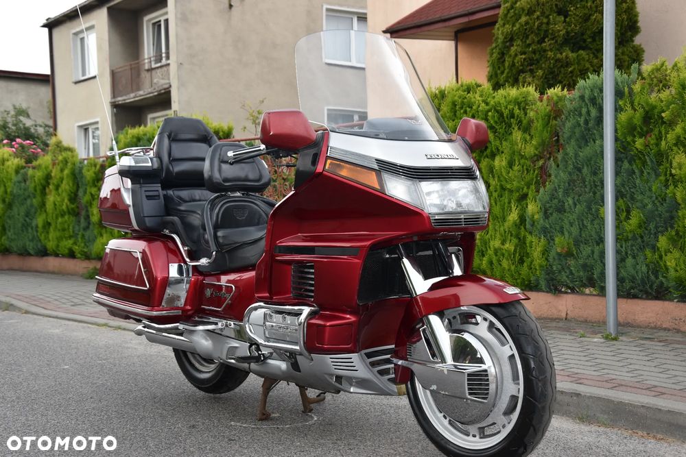 Honda GL - 5