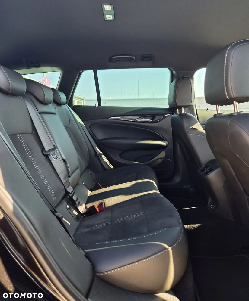 Opel Insignia 2.0 CDTI Executive - 23