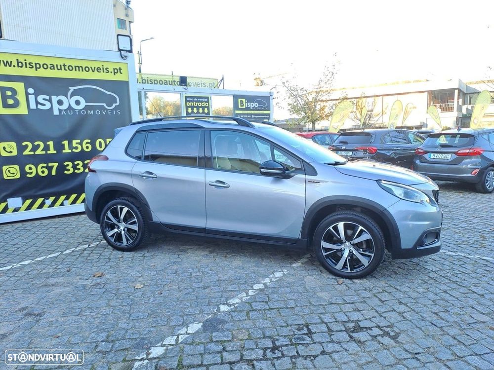 Peugeot 2008 1.2 PureTech GT Line - 8