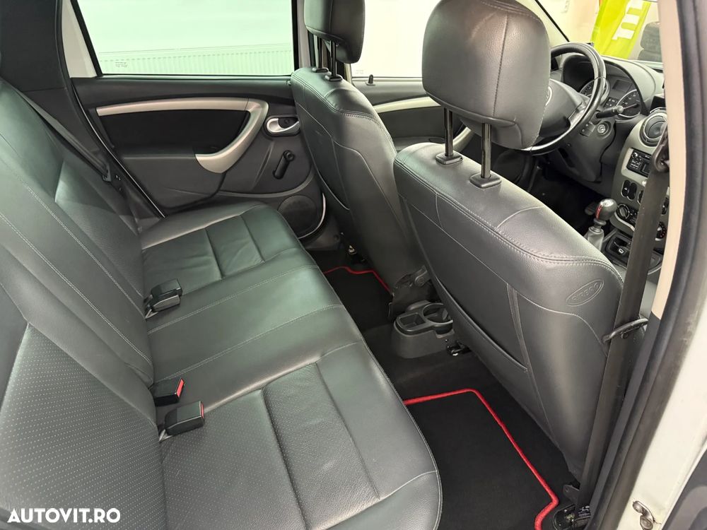 Dacia Duster dCi 110 FAP 4x2 Prestige - 8