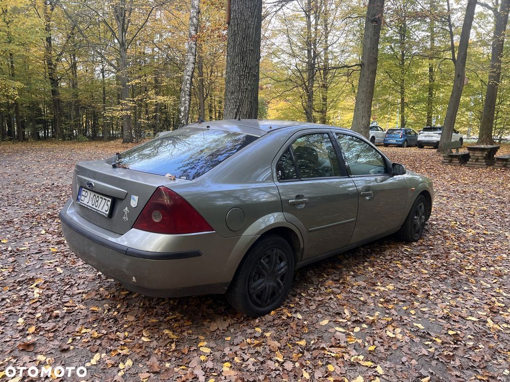 Ford Mondeo 2001 photo 4