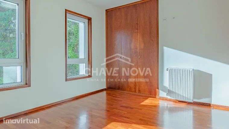 T2 c/ 2 Lugares de Garagem no Bonfim (Porto) - Grande imagem: 3/6