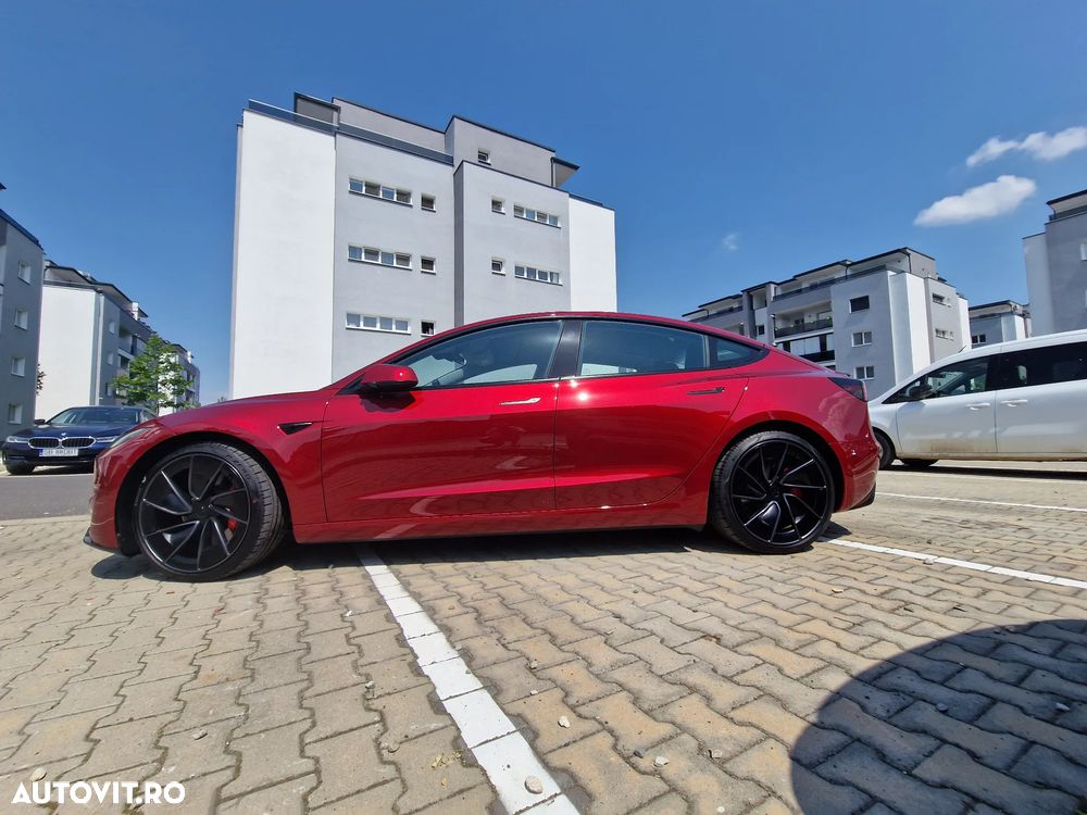 Tesla Model 3 Langstreckenbatterie Allradantrieb Dual Motor Performance - 9