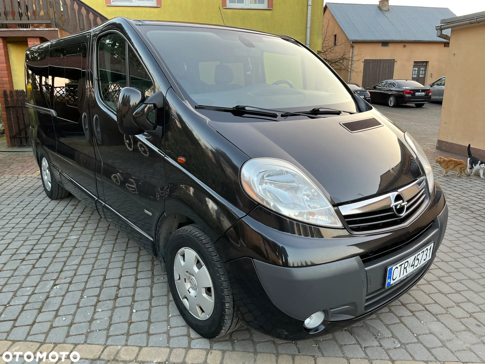 Opel Vivaro 2.0 CDTI L2H1 Easytronic Life Cosmo - 3