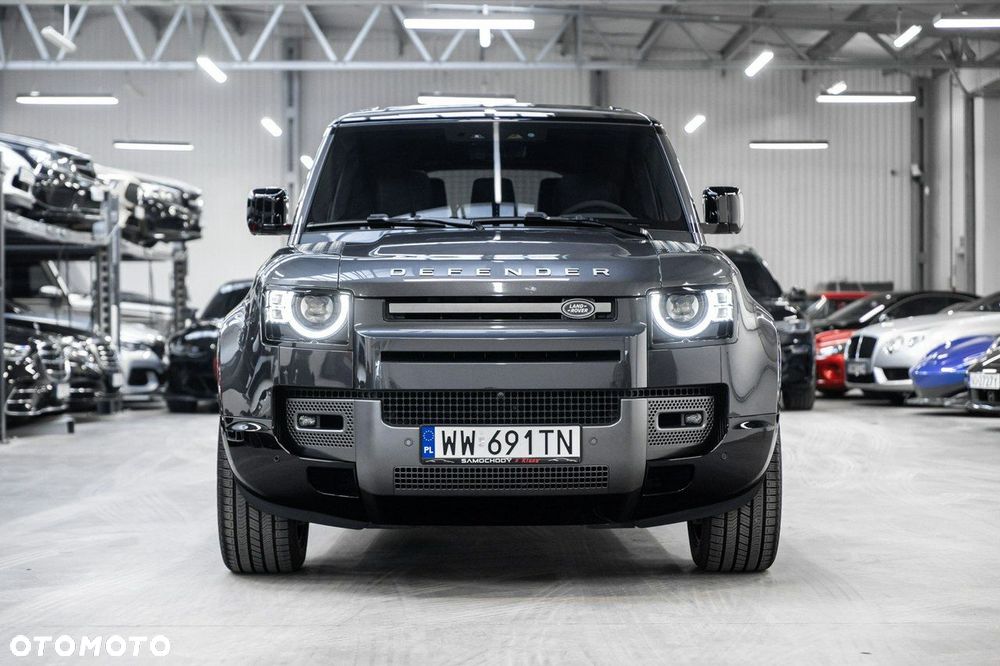 Land Rover Defender - 4