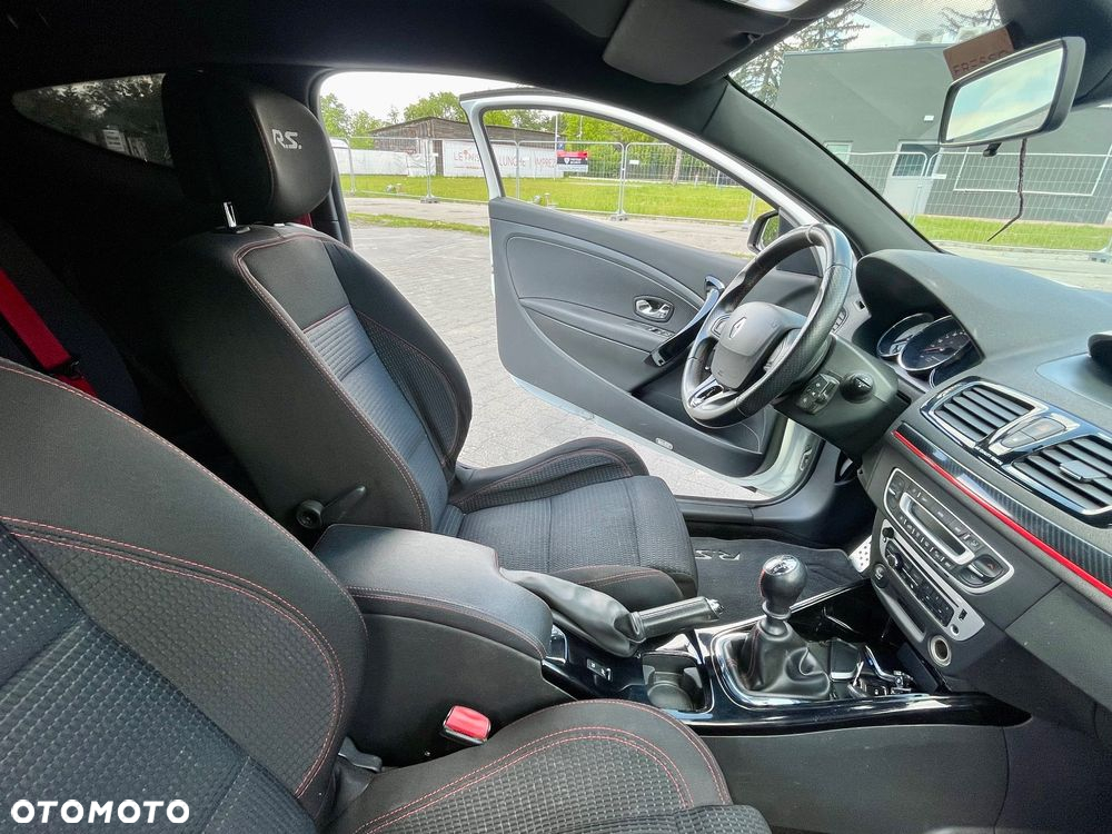 Renault Megane 2.0 16V R.S - 18